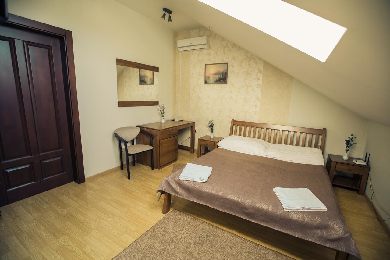 Premiere Hotel Khust Εξωτερικό φωτογραφία